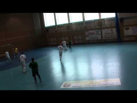 K.S Auto Wicherek Oborniki - UKS Orlik Mosina (2-5) - skrót meczu (13.04.2013)