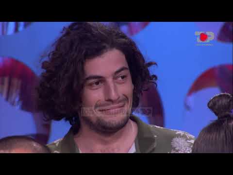 Juli nuk lë rehat as Princin as Aristelën në takimin e tyre - Përputhen, 13 Prill 2021