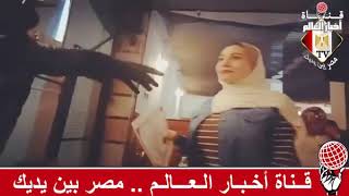 تكريم بعض الحضور في احتفال مؤسسة دار المني لللنشر و التوزيع بعيدها الرابع