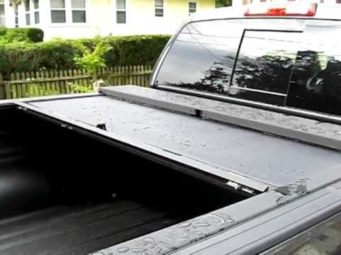 Roll'N'Lock E-Series Tonneau Cover