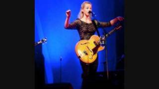 Tina Dickow - London live!