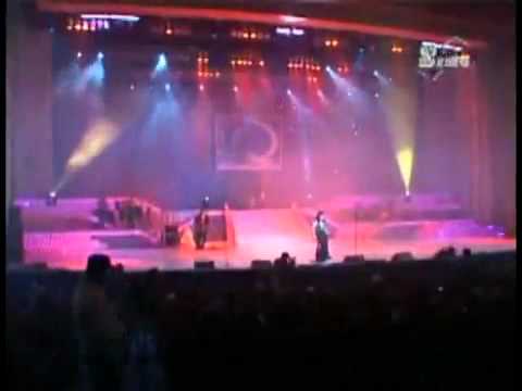 Firuza Hafizova - Dilash Tang Ast (Concert).flv