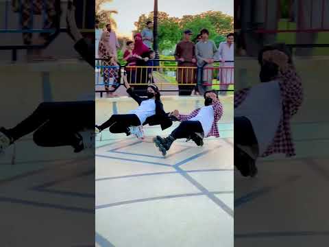 Skater Girls💗#youtube #ayazskatingclub #skatergirl #yotubeshort #Sehaaskaterr