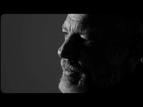 Eric Hilton talks about the difference between making a Thievery  record vs his solo records.