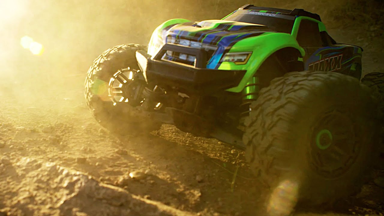 RC auto Traxxas Maxx 1:8 4WD TQi RTR, Rock and Roll