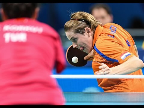 Amazing diving shot from Kelly van Zon | Table Tennis Rio 2016 Paralympic Games