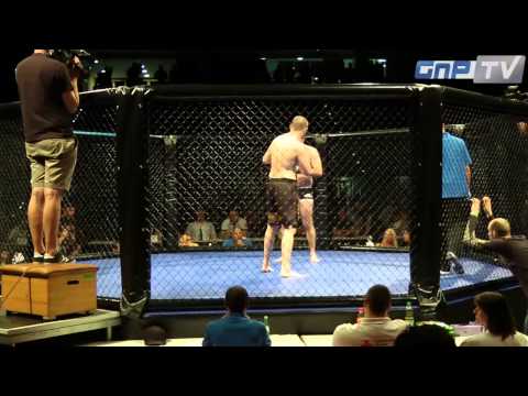 Kombat Komplett 6 - FIGHT: Alexander Neufang vs. Gregory Durin