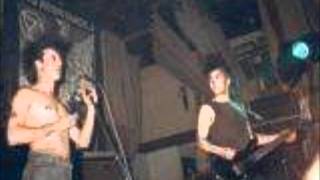 Icons of filth -1983 -not on her majesty,s service 7 inch demo.