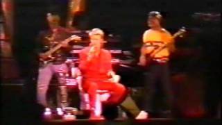 David Bowie - Vienna 1987 (3) Guitar Intro, Up The Hill Backwards, Glass Spider