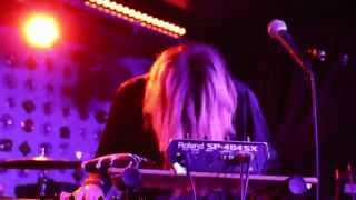 TEEN-Baby's All Right, NYC 5-22-14 "Toi Toi Toi"