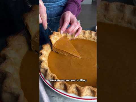 Thanksgiving: What You Need To Know - How To get the Perfect Pie Slice