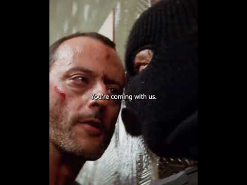 🎬 Leon: The Professional - Intense Apartment Shootout Scene! 🔥