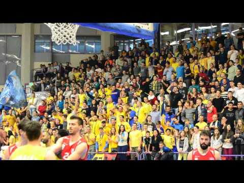 SBSPORT.RO: CSU Sibiu - CSM Oradea 68-89 (Cântec galerie)