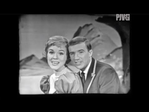 Julie Andrews and Roy Castle sing "Something Sort of Grandish" on THE GARRY MOORE SHOW, 1 May 1962
