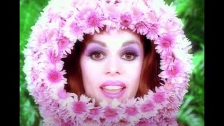 Deee-Lite - &quot;Power Of Love&quot; (Official Music Video)