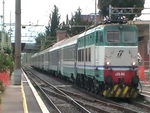E656.040 in partenza con l' ICN 1960 Siracusa/Palermo Centrale - Roma Termini