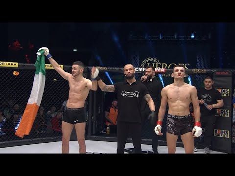 iFight HEROES 3: Lee Hammond îl face KO cu lovituri la sol pe Bogdan Blăjan