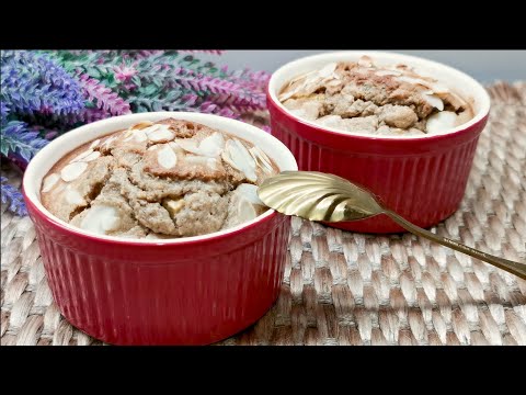 Delicious baked oatmeal with apple and cinnamon! Simple and delicious breakfast!