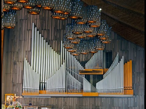 Gordon Young   Toccata "A mighty fortress is our God"