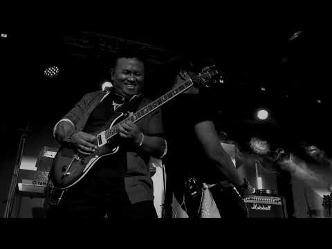 AmbondronA - Miandry aho (LIVE 2025)