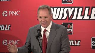 preview picture of video 'Bobby Petrino National Signing Day 2-5-2014'