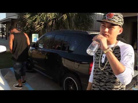 Rambo K Kutta - Making of "Zoo Shit" the mixtape ***Black Balloon Records 2013***