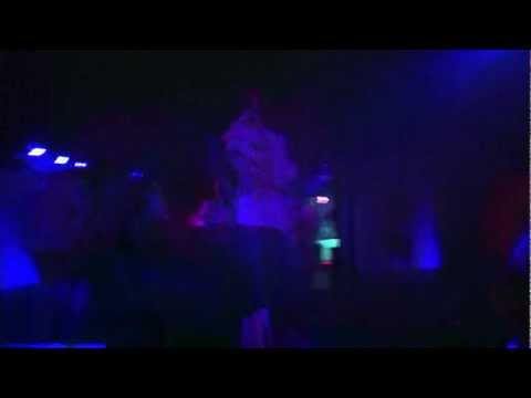 Dzera feat. Timmy - To byl zítra flám LIVE! in Brooklyn 30.6.2012 - BACK TO THE DAYS