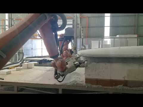 Kuka twins cutting undercuts. no problem at all.