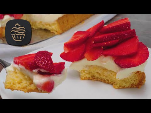 So einfach machst du die perfekten Erdbeerschnitten mit Vanillecreme!