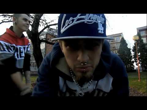 Attacco a.k.a. Mic Myers Feat. Perry Watt "Nessuno è al sicuro" OFFICIAL VIDEO