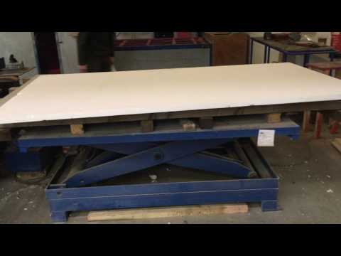 HYDRAULIC SCISSOR LIFT TABLE