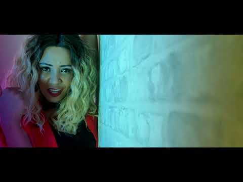 Blonde GASY  TVM Tsy Voatery Makorely