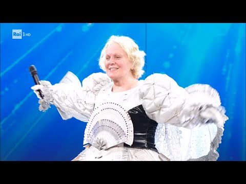 Giù la maschera per Giraffa! - Il cantante mascherato 12/02/2021