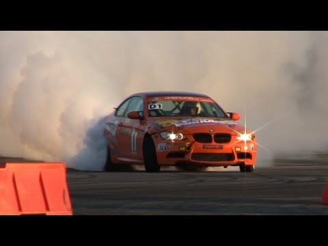 BMW M3 E92 INSANE Drifting & Tires SMOKING!!!