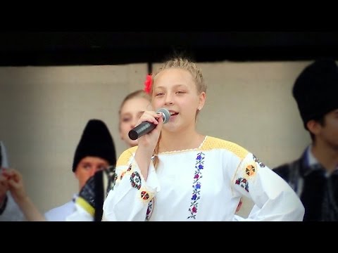 COSMINA CHIFOR _Festivalul National de Folclor