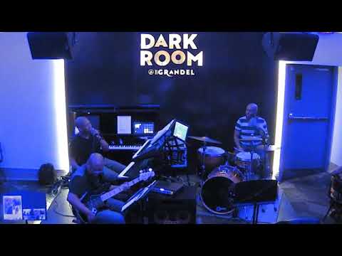 Mo E3 with Jessica Butler Live at The Dark Room - 7/14/18