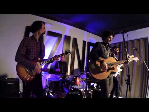 En Casa Del Herrero - Pide al de arriba - café Dzi