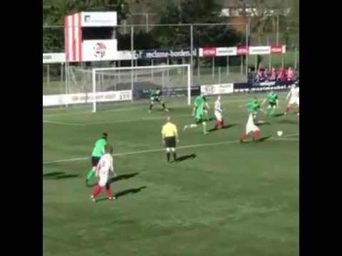 Blijf kijken! Wat een goal! (vv Bennekom 1)