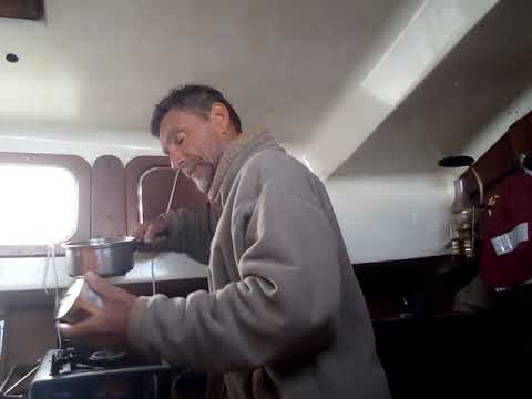 Cooking in a storm at Sea: Bean stew #sailing #masterchef