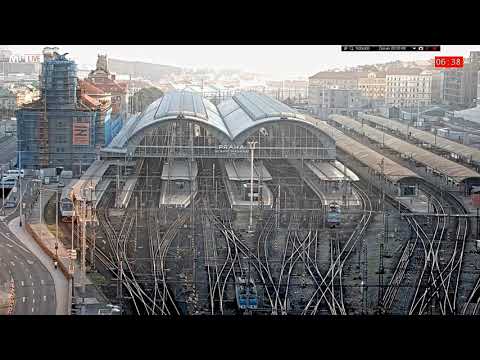 Staniční hlášení Praha hl.n. - Os 2515 z Prahy hl.n. nejede, 9.8.2020