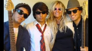 ROCK ´N FAMILY- RAMONA AMERICANA- (Port-English)