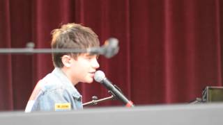 Home Is In Your Eyes - Greyson Chance [LIVE in Vancouver]