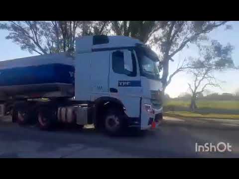 Camiones en cruce de RP158 y RN19 , San Francisco , Cordoba , video 124 . SUSCRIBITE !!