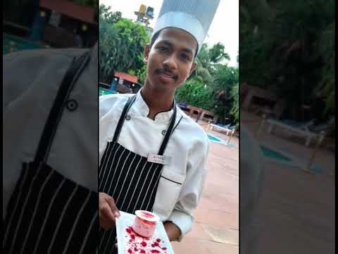 I'm pastry chef pratap 🧑‍🍳 I make strawberry 🍓 mousse with rose 🌹 pettel jaam