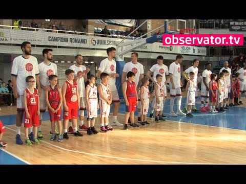 Baschetbaliştii de la CSM Oradea se alătură campaniei Stop bullying