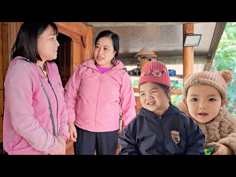 Worried about the relationship between Hoi and her mother, Thu went to see Mrs. Sen.