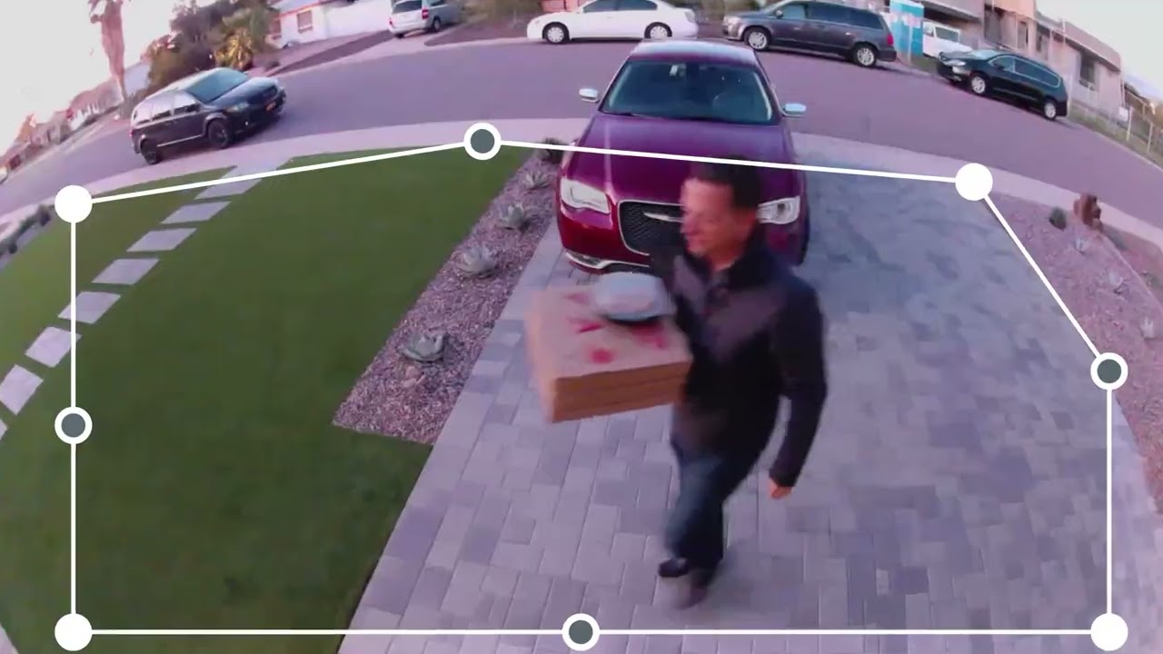 Arlo Essential 3 2K, 3er Set mit Solarpanel