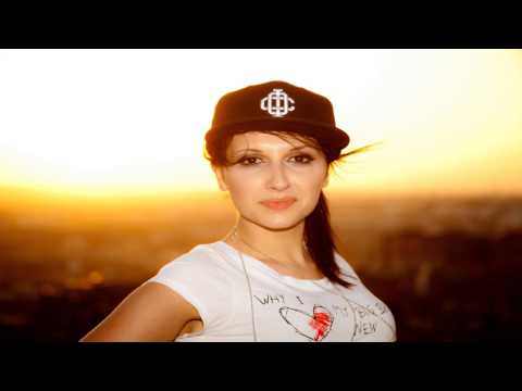 BATE SASHO feat  BORIANA - TVOETO MOMICHE