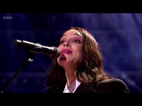 ST. VINCENT // 2025-09-03 BBC Proms - Violent Time