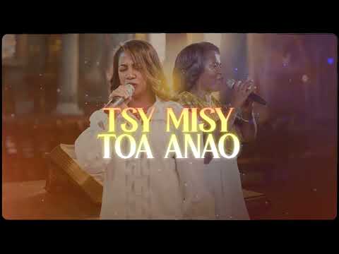 Nampiankarinao aho Jesoa | Mialy CMJ feat Mialy Rakotomamonjy  | Hira Fiderana Malagasy